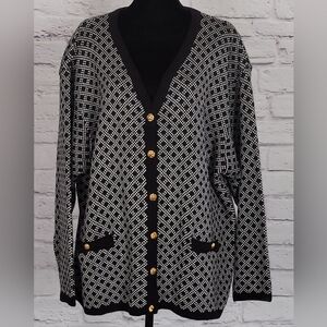 Hasting and Smith Black and White Women's Cardigan Sweater